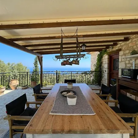 Ionis Villa *